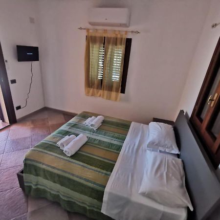 Eldivin Bed & Breakfast Сан Теодоро Екстериор снимка